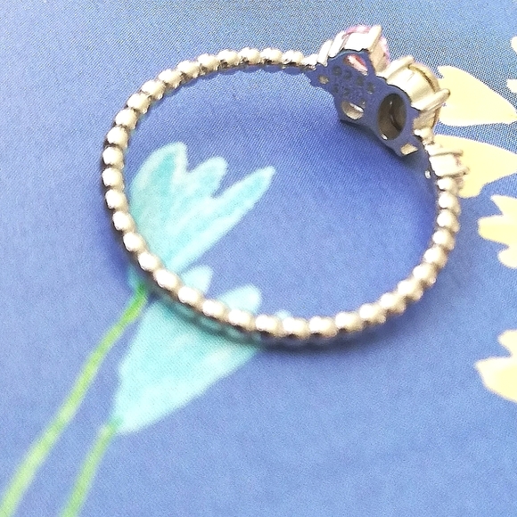 Moonstone Sterling Silver Ring. Size 8. - Picture 4 of 6